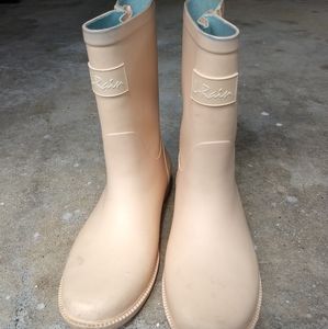 Size 9 Pink Rain Boots
